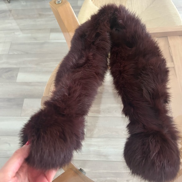 Authentic Rabbit Fur Scarf - Picture 5 of 8